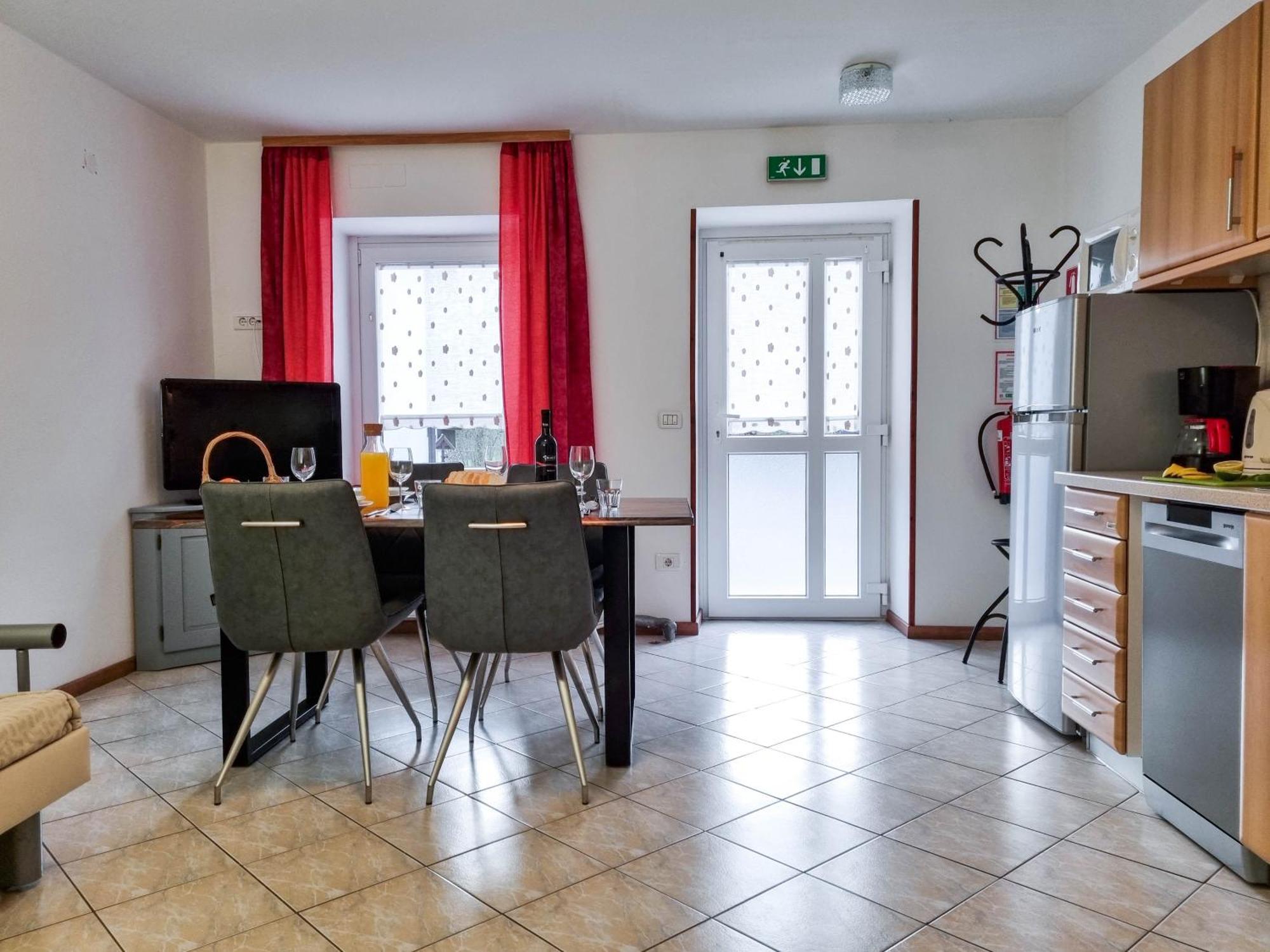 Apartmaji Jakob 1 Bovec Habitación foto